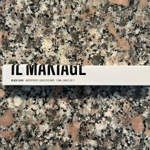 IL MAKIAGE waterproof liquid eyeliner - color- black card 0.05 fl oz